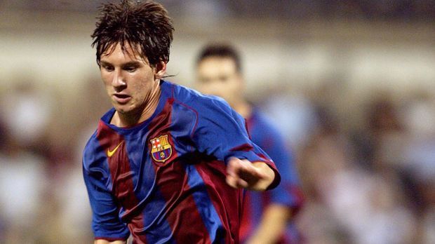 
                <strong>Lionel Messi</strong><br>
                Dieser Milchbubi spielte 2002 noch in den Jugendmannschaften des FC Barcelona. Inzwischen ist Lionel Messi fünfmaliger Weltfußballer. Unter anderem.
              