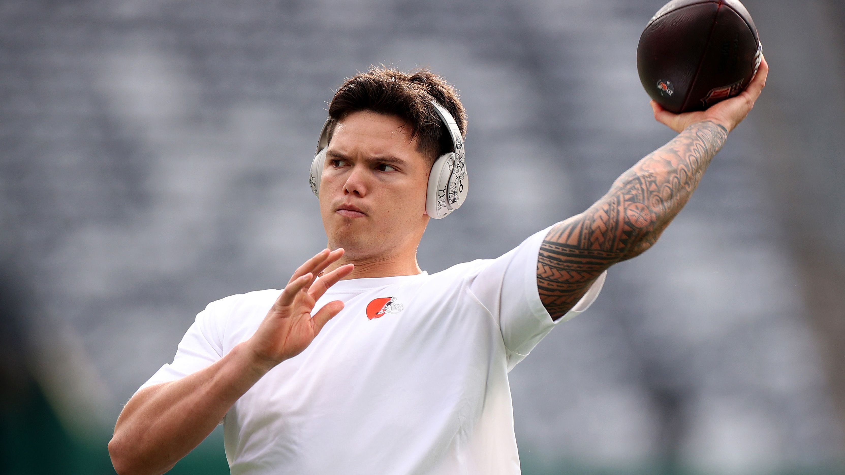 <strong>Platz 32: Dillon Gabriel (Cleveland Browns)</strong><br>Auch bei der Niederlage gegen die New York Jets konnte Dillon Gabriel nicht wirklich Eigenwerbung betreiben. Immerhin kam er auf zwei Touchdown-Pässe ohne Interception. Doch die Rufe nach Shedeur Sanders kann er nicht zum Verstummen bringen. Ein weiterer Quarterback-Tausch wäre alles andere als eine Überraschung.