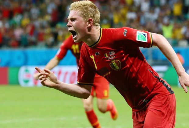 
                <strong>Kevin de Bruyne (1 Tor, Belgien, VfL Wolfsburg)</strong><br>
                Der 23-Jährige Wolfsburger führt die "Roten Teufel" in das erste WM-Viertelfinale seit 28 Jahren. In der Verlängerung erzielt er das 1:0 (93.) gegen die USA und gibt die Vorlage zum 2:0 durch Lukaku (105.). 
              
