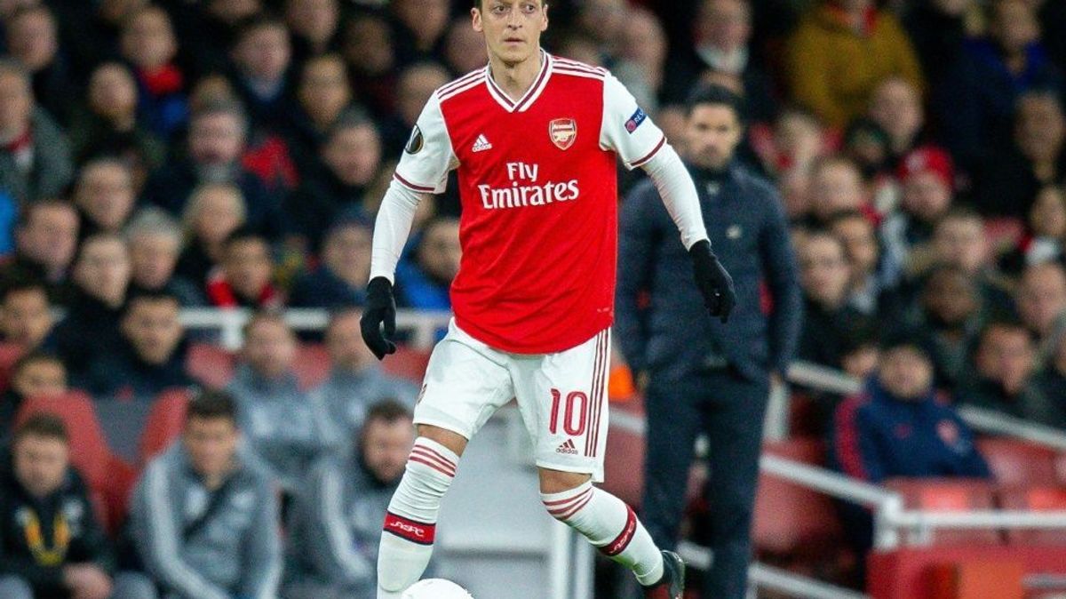 Özil-Debüt für Fenerbahce wohl Anfang Februar