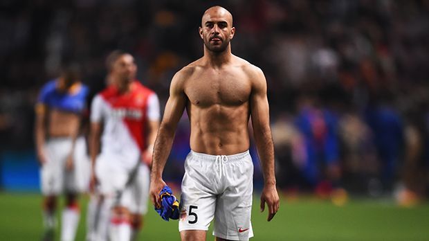 
                <strong>Aymen Abdennour</strong><br>
                Aymen Abdennour: Tunesien, FC Valencia.
              