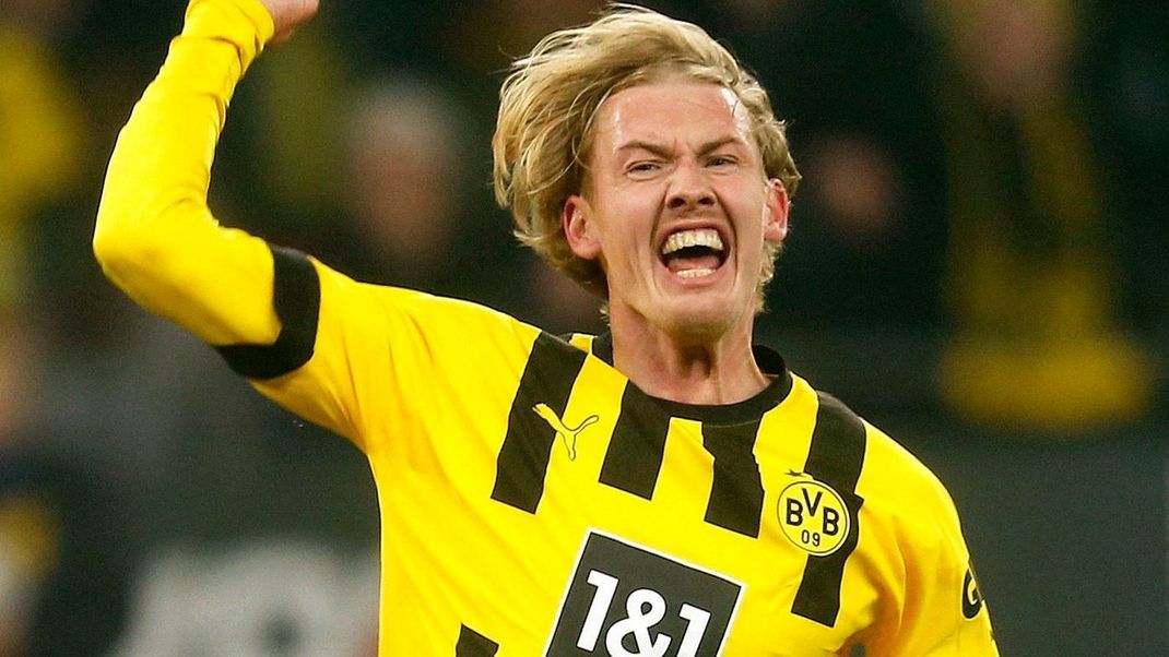 Julian Brandt bleibt dem BVB noch mindestens bis 2026 erhalten.