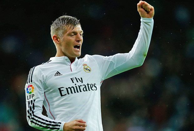 
                <strong>Mittelfeld - Toni Kroos</strong><br>
                Verein: Real Madrid / Liga: Primera Division
              