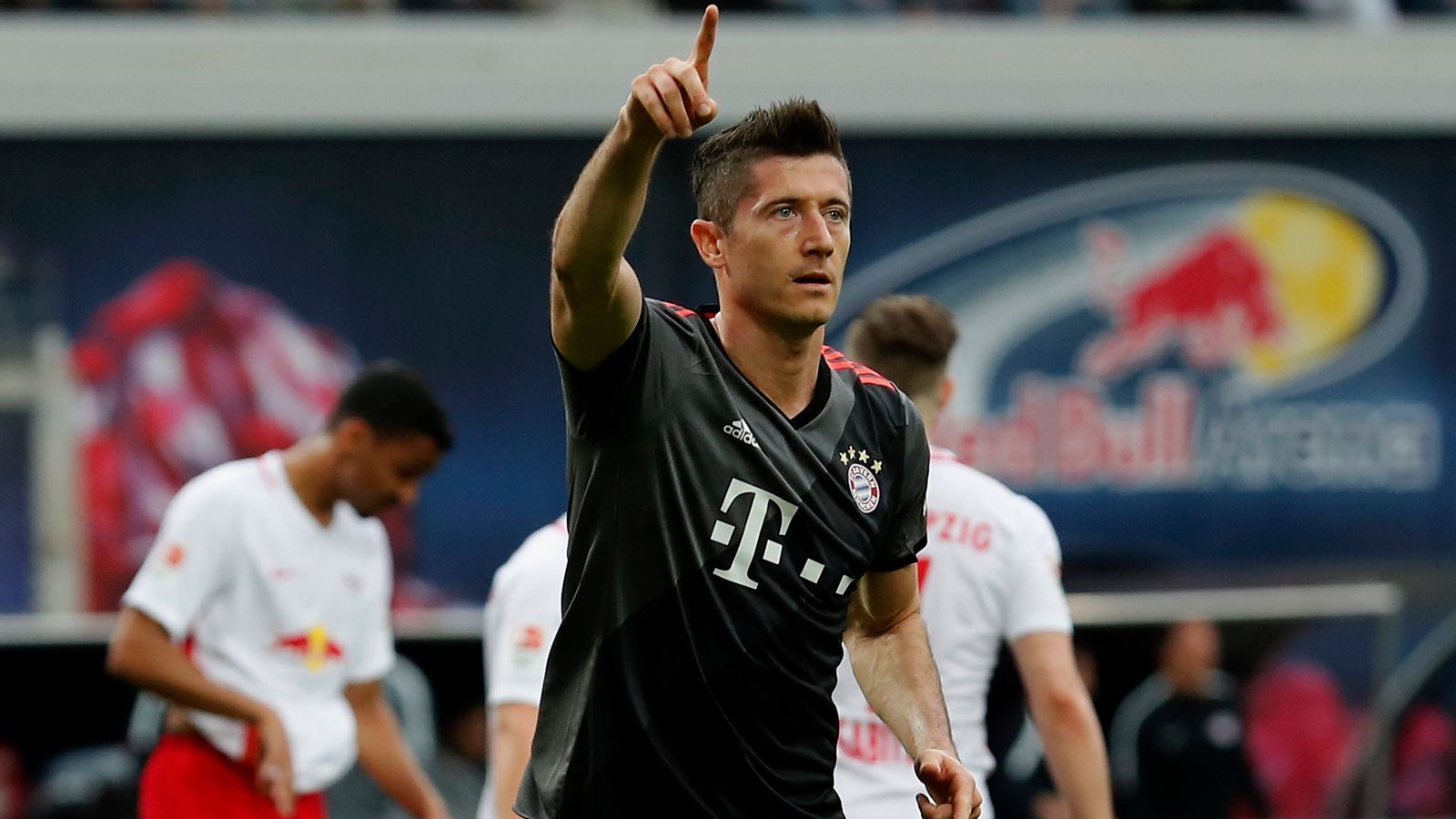 
                <strong>RB Leipzig</strong><br>
                Vereinsschreck von RB Leipzig: Robert Lewandowski - Bundesliga-Tore gegen RB Leipzig: 5 - Bundesliga-Spiele gegen RB Leipzig: 9
              