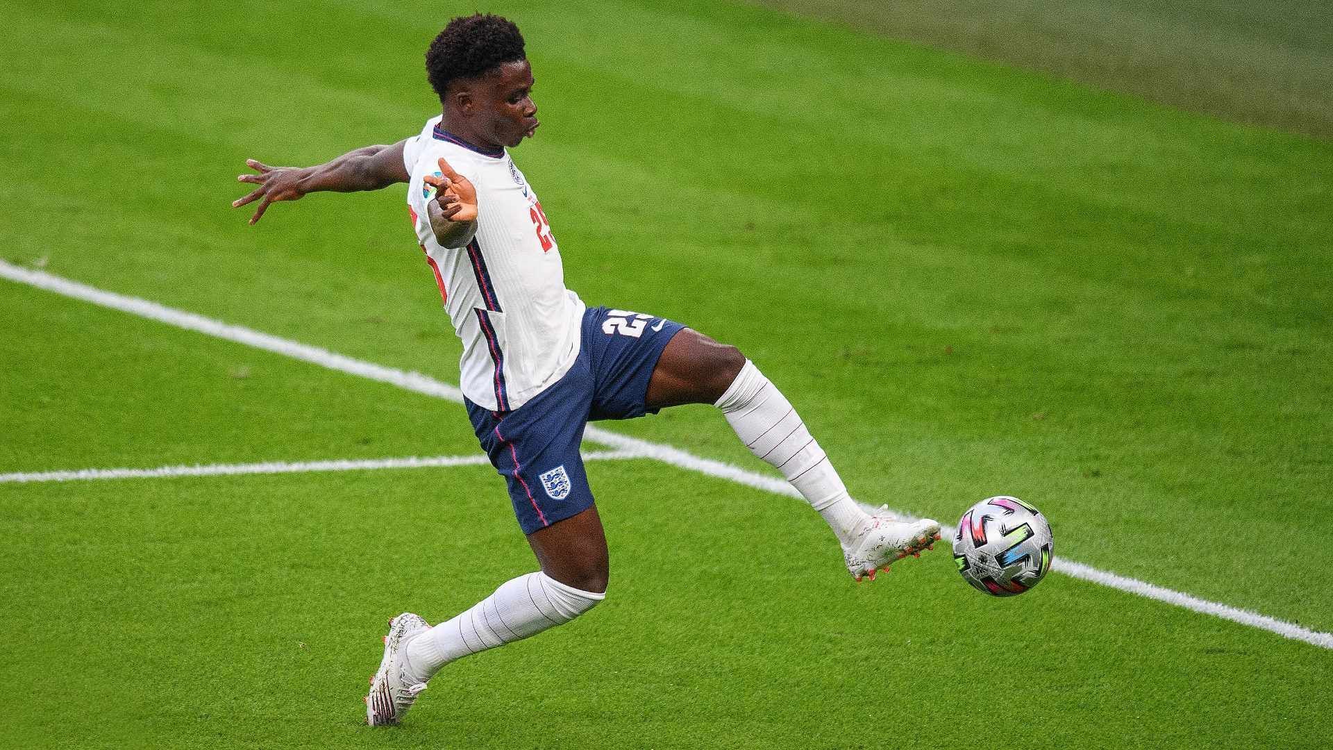
                <strong>Bukayo Saka (England)</strong><br>
                Kam für Trippier in die Partie. Versuchte viel, ohne wirklich effektiv zu sein. Musste im Elfmeterschießen treffen und scheiterte an Donnarumma. ran-Note: 5
              
