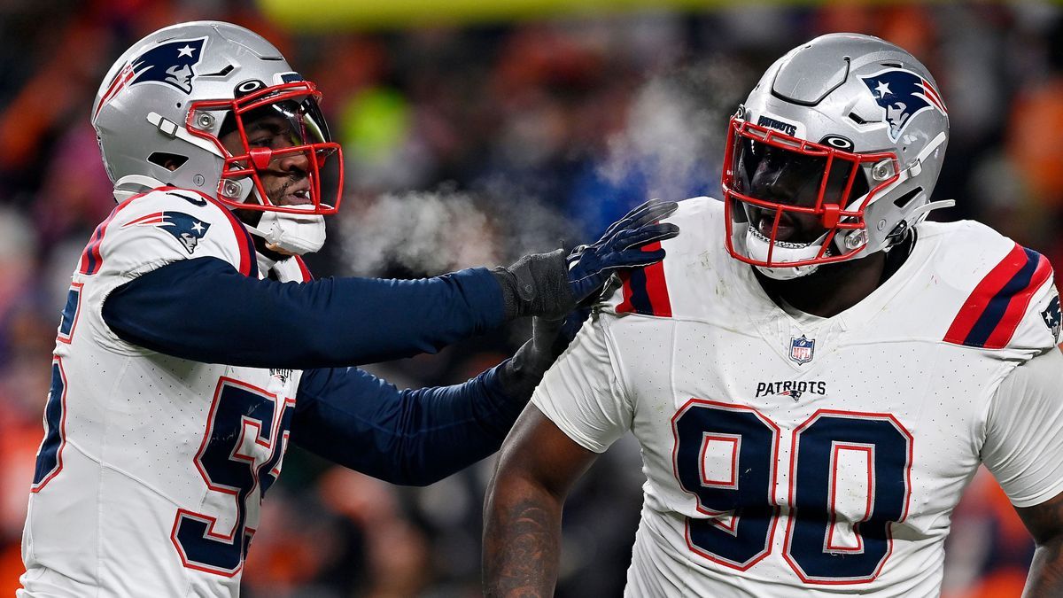 New England Patriots v Denver Broncos