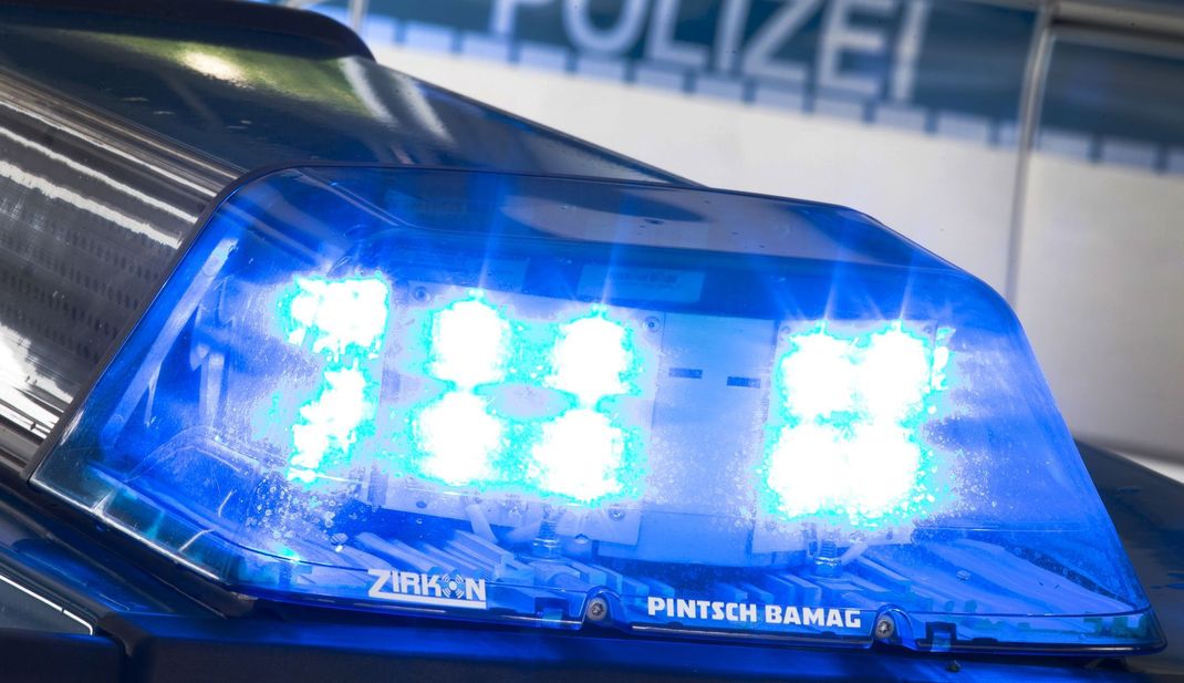 Ein 85-jähriger Mann wurde tot im Keller seines Hauses entdeckt.