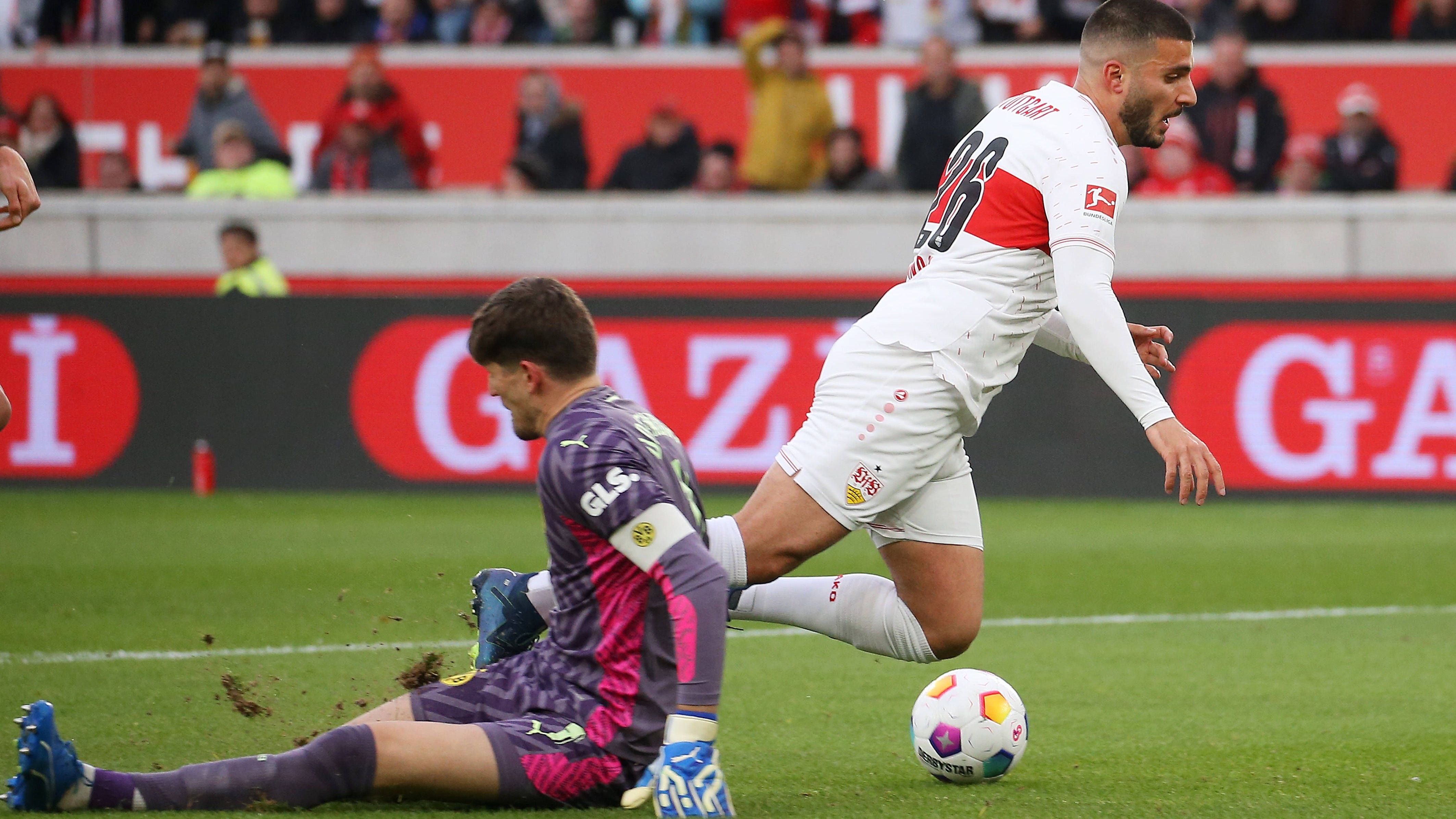 <strong>VfB Stuttgart - Borussia Dortmund</strong><br>Vor wenigen Wochen erst war der BVB beim VfB zu Gast. Beim 2:1-Sieg der Stuttgarter verursachte Dortmund-Keeper Gregor Kobel gegen seinen Ex-Klub gleich zwei Strafstöße. Dennoch war der Keeper Dortmunds bester Mann in einem Spiel, das die Schwaben viel deutlicher hätten gewinnen müssen. Nun kann sich der BVB revanchieren.