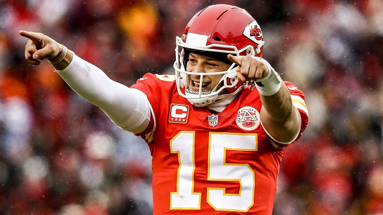 
                <strong>Platz 1: Patrick Mahomes</strong><br>
                Quote: +350Position: QuarterbackTeam: Kansas City ChiefsIn der NFL: seit 2017größte Erfolge: 1x Super-Bowl-Sieger (LIV), 1x Super Bowl MVP, 2x Pro-Bowl-Nominierungen, 1x NFL MVPAuch heiß gehandelt werden die Draft-Stars:
              