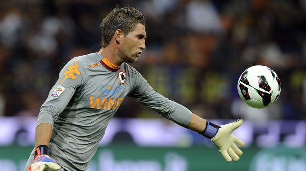 
                <strong>Torwart: Maarten Stekelenburg</strong><br>
                Der holländische Nationaltowart wechselt vom AS Rom zum FC Fulham. Die Londoner lassen sich die Dienste von Stekelenburg 3,5 Millionen Euro kosten
              