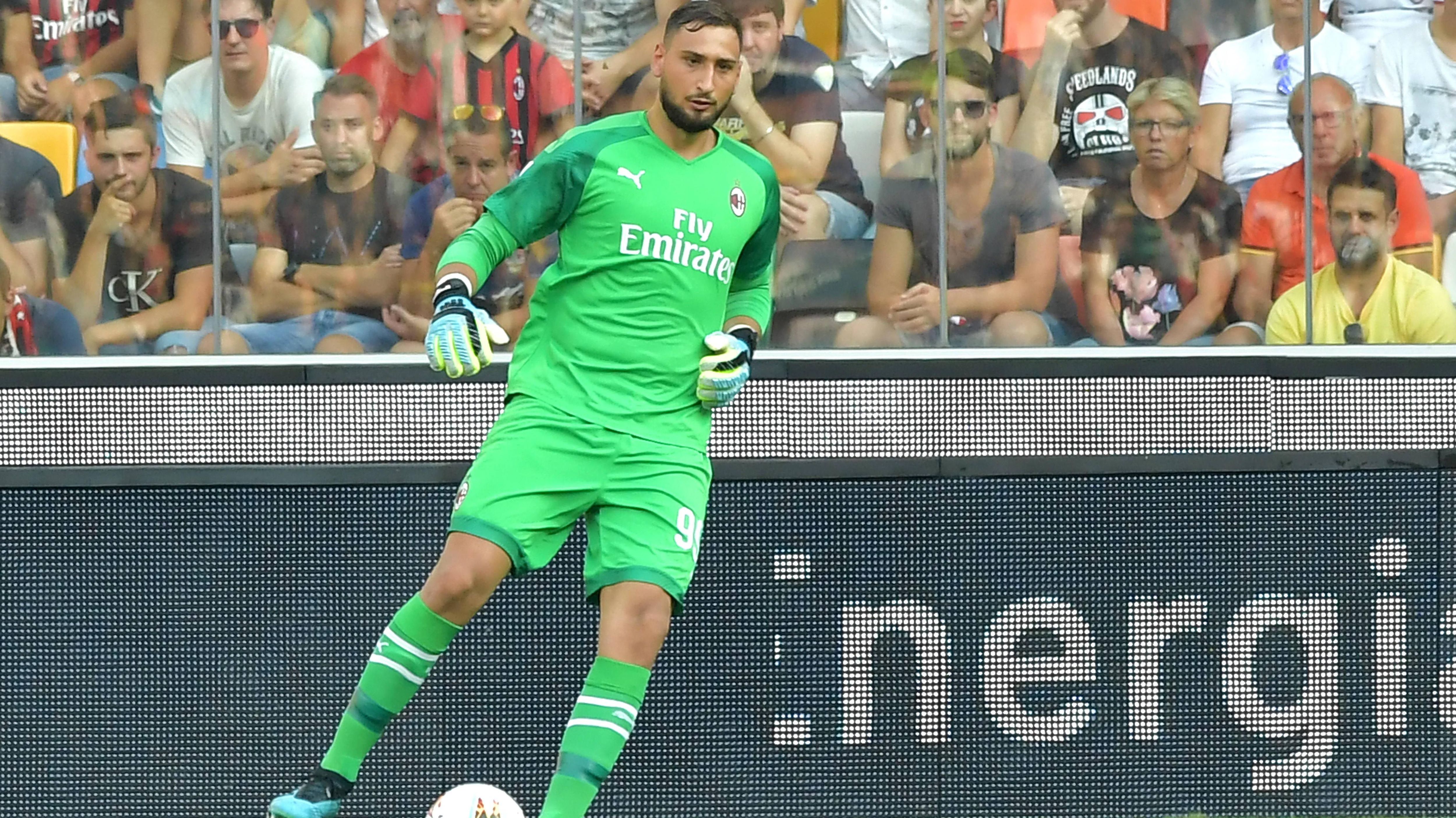 
                <strong>Gianluigi Donnarumma (AC Mailand)</strong><br>
                Jahresverdienst: 6 Millionen Euro
              