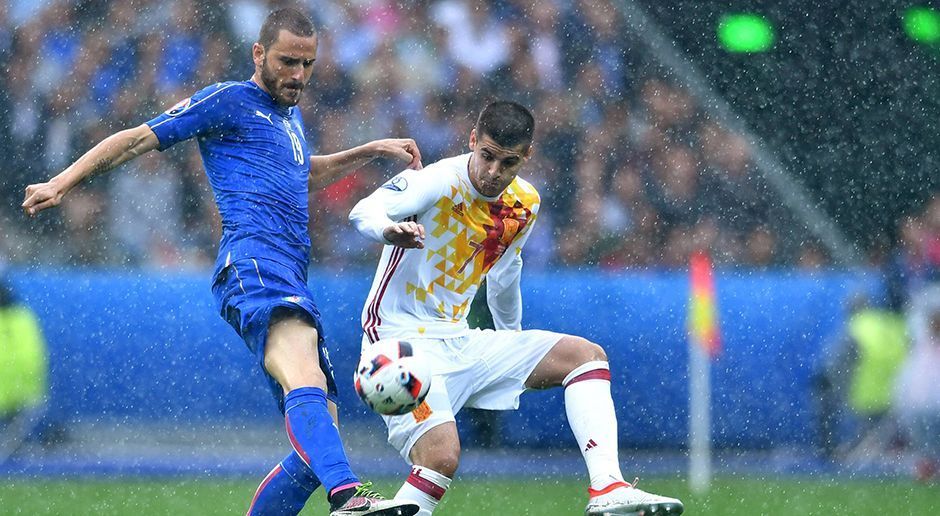 
                <strong>Leonardo Bonucci</strong><br>
                Leonardo Bonucci: Der Jungspund im Defensivverbund der Italiener war als Abwehrorganisator einmal mehr eine Bank und verlor nie die Ruhe. Einziger grober Patzer: Sein verunglückter Kopfball Richtung eigenes Toraus, der eine Ecke zur Folge hatte. Bei Aduritz' Kopfball tauchte er unter der Flanke durch. ran-Note: 2
              