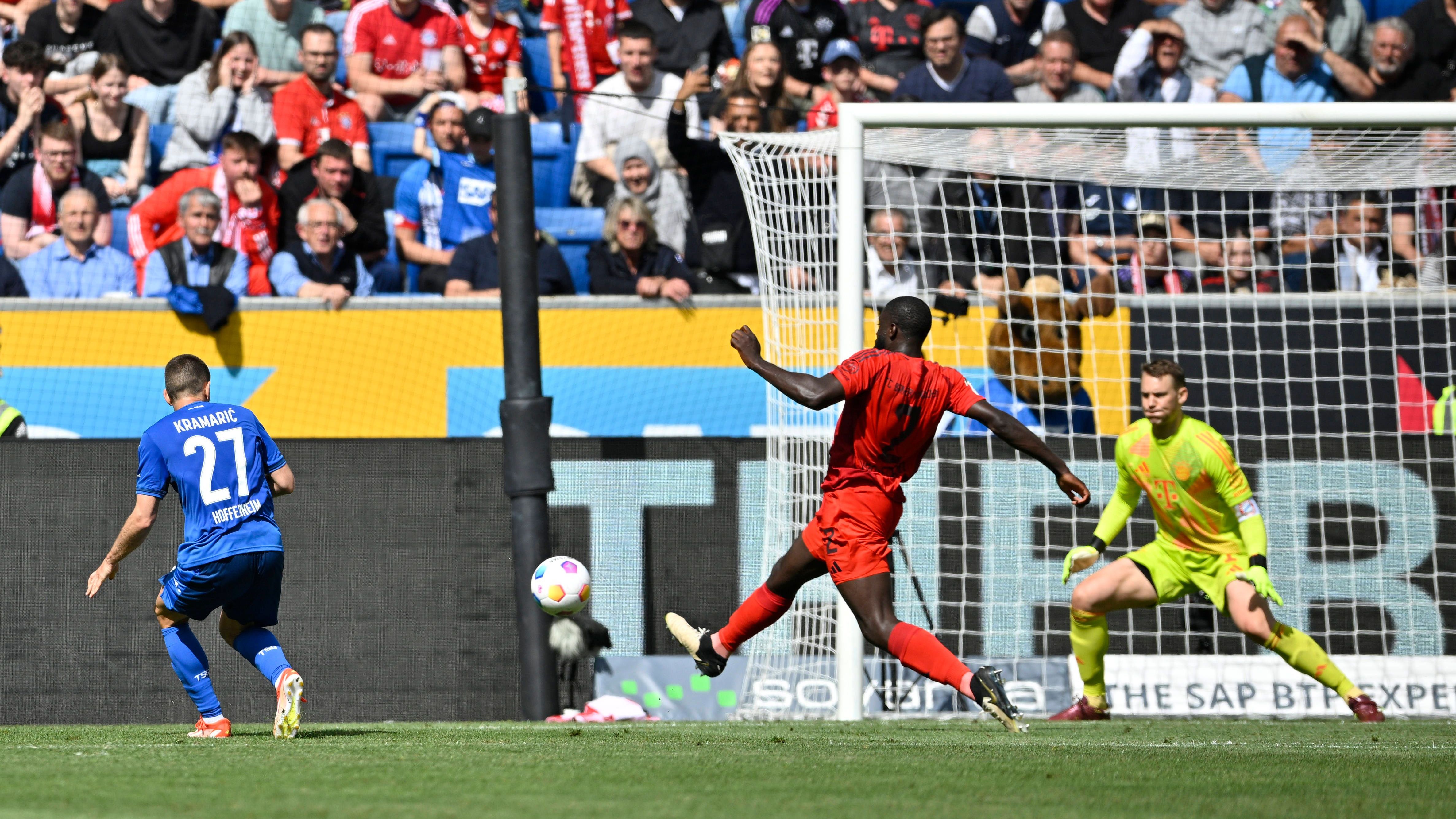 <strong>Manuel Neuer</strong> <br>Das 1:2 leitet der Nationaltorwart mit einem katastrophalen Fehlpass ein. Auch danach wirkt er in einigen Situationen unsicher. In der Drangphase der Hoffenheimer ist er dann wieder der Herr über seinen Strafraum. Pariert nach gute einer Stunde richtig stark gegen Kramaric. <em><strong>ran</strong></em>-Note: 4