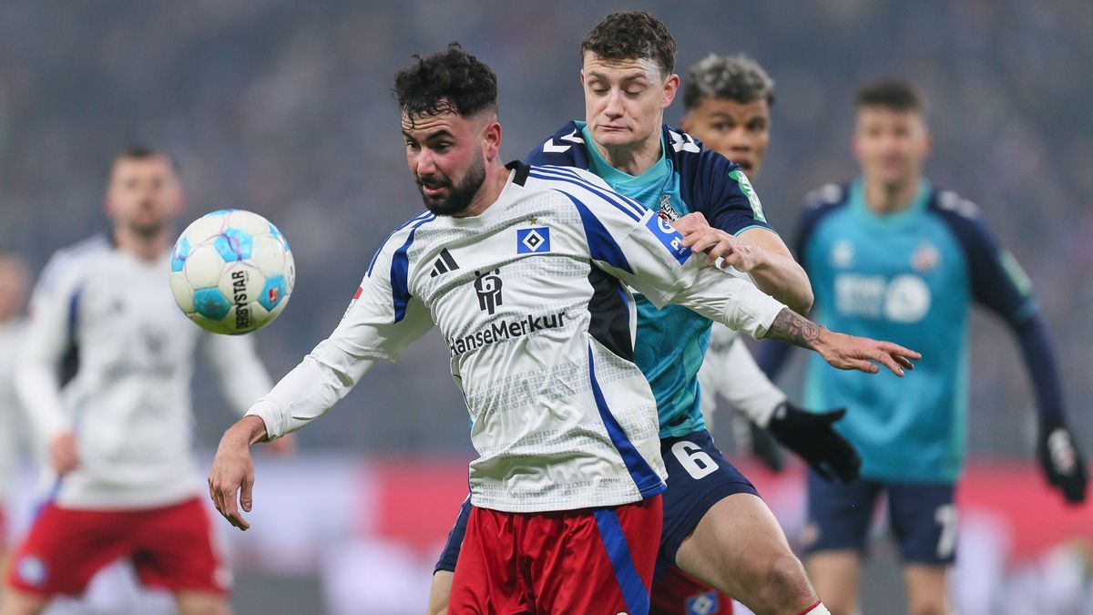 Hamburger SV v 1. FC Köln - Second Bundesliga