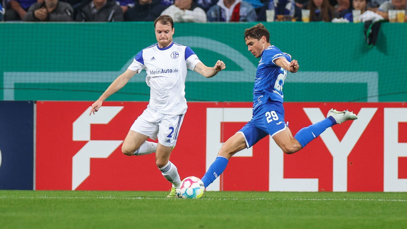 
                <strong>Geteilter 14. Platz: TSG 1899 Hoffenheim</strong><br>
                &#x2022; Anzahl der Aluminiumtreffer: 3<br>&#x2022; Spieler mit den meisten Aluminiumtreffern: Andrej Kramaric, Christoph Baumgartner, Robert Skov (jeweils 1)<br>
              