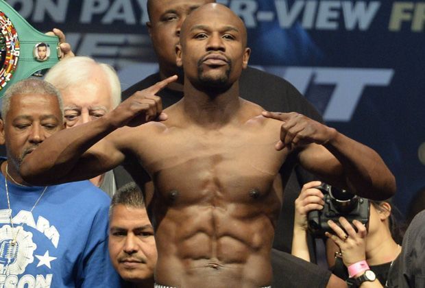 
                <strong>7. Floyd Mayweather Jr.</strong><br>
                Der bestbezahlte Athlet der Welt (Quelle: Forbes) darf natürlich nicht fehlen. Mayweather Jr. verlor keinen seiner bislang 47 Profikämpfe. Der aktuelle WBC- und WBA-Weltmeister im Weltergewicht, ist zudem der Superweltmeister der WBA im Halbmittelgewicht.
              