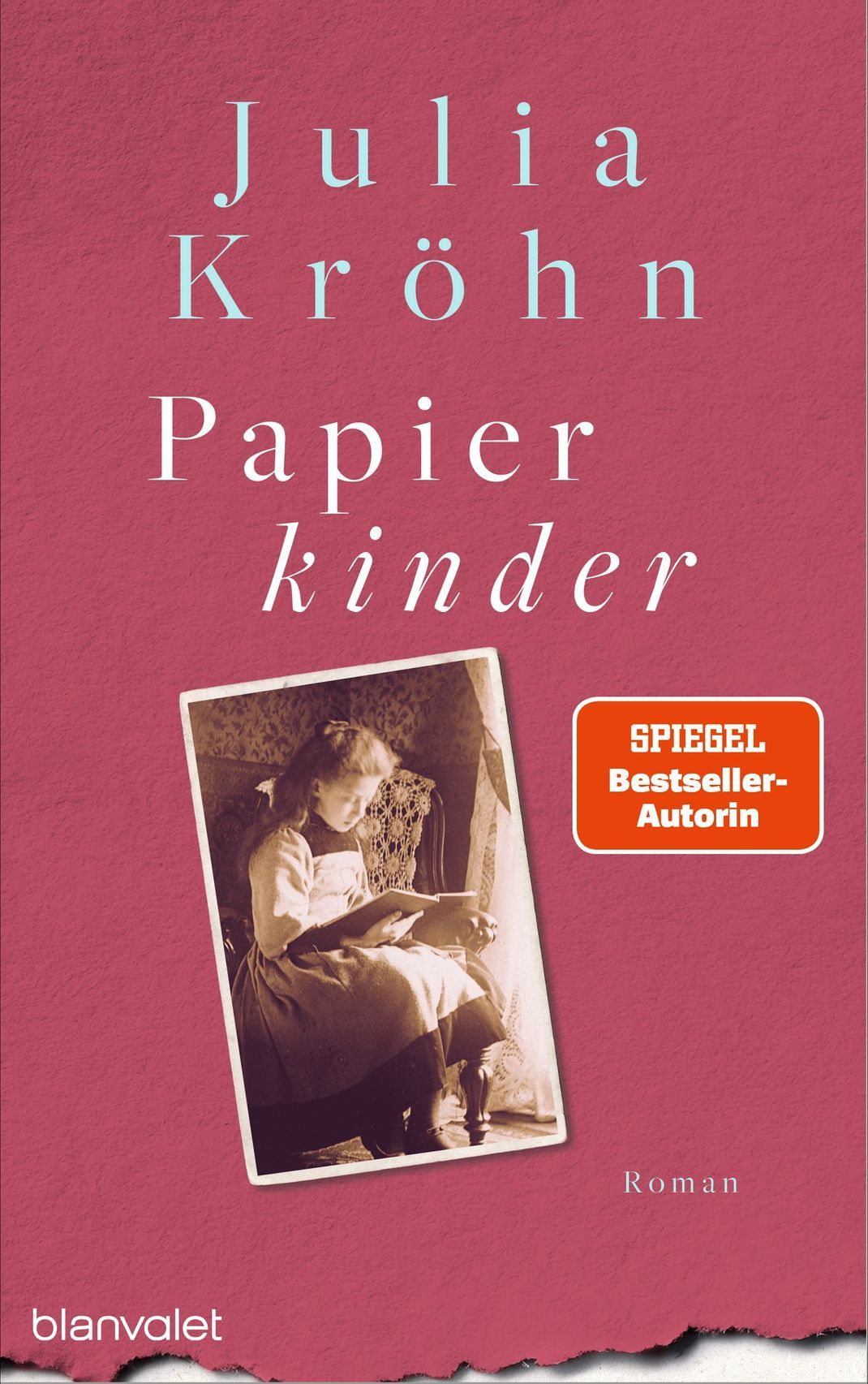 "Papierkinder" von Julia Kröhn