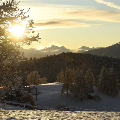 Tirol in Österreich wird von Erdbeben-Serie heimgesucht.