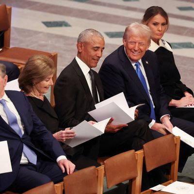 Donald Trump, Barack Obama und George W. Bush