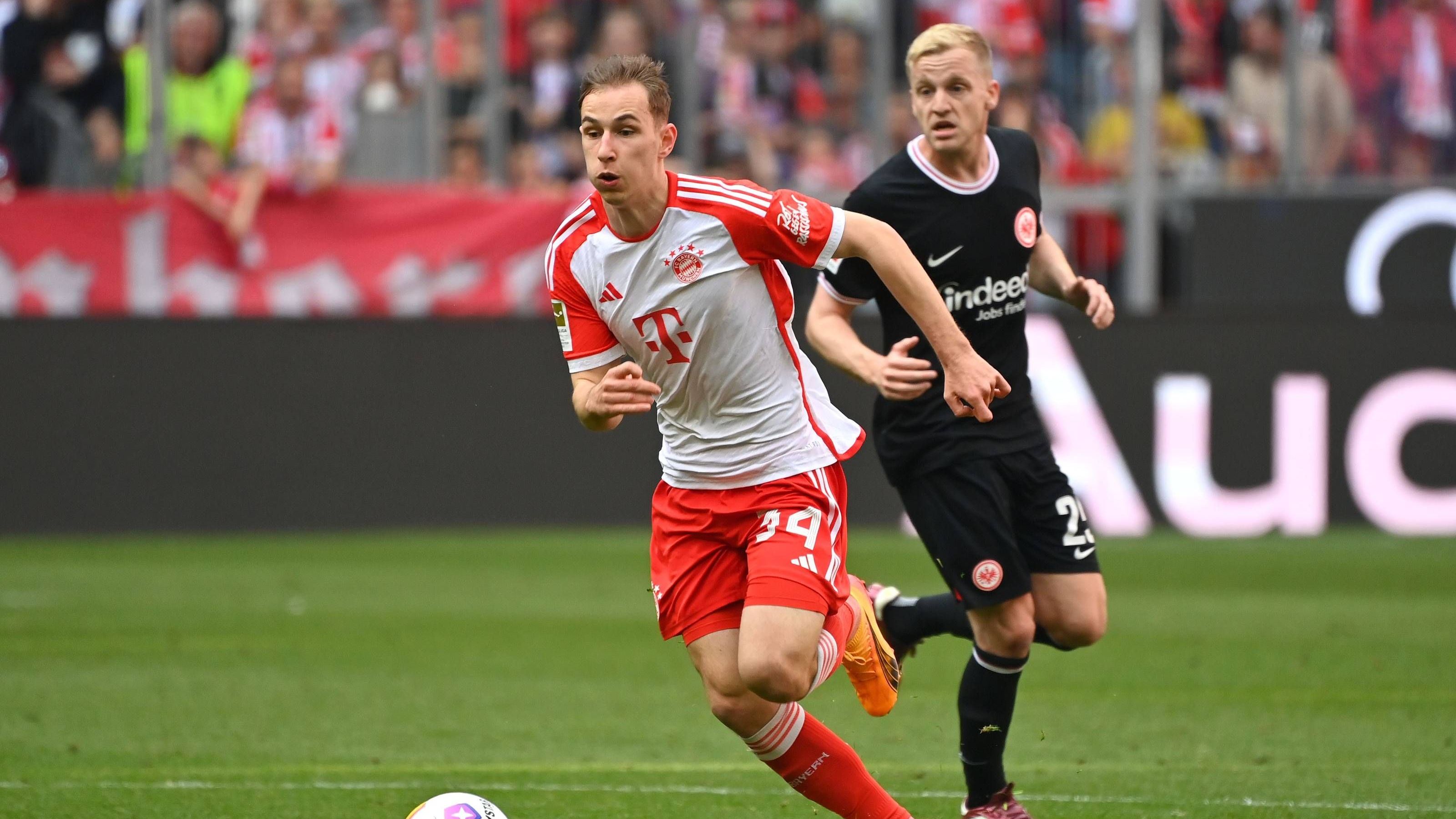 <strong>Lovro Zvonarek (FC Bayern München)</strong><br>Bundesliga-Debüt: 27. Januar 2024 (18 Jahre)<br>Der offensive Mittelfeldspieler hat noch keinen Profivertrag, läuft in der Regel für die zweite Mannschaft auf. Unter Tuchel sammelte er ein paar Spielminuten. Von Durchbruch kann noch nicht die Rede sein.&nbsp;