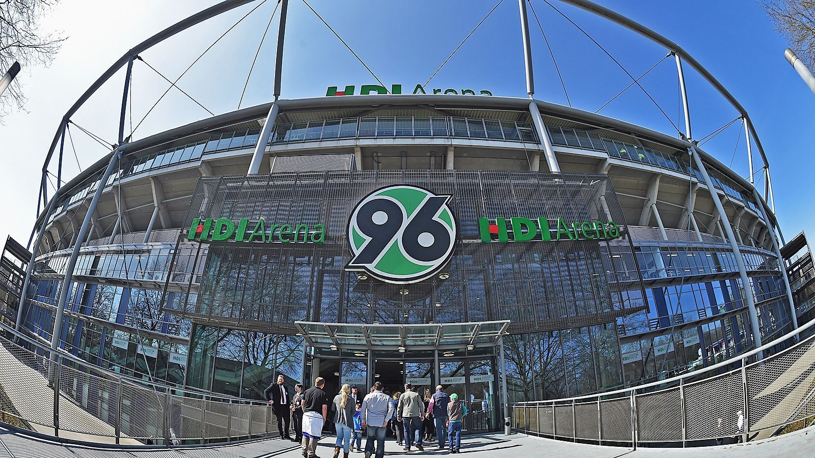 
                <strong>Platz 10: Hannover 96 - HDI-Arena</strong><br>
                Kapazität: 49.000Logen: 29Sitzplätze: 41.000Stehplätze: 8.000
              