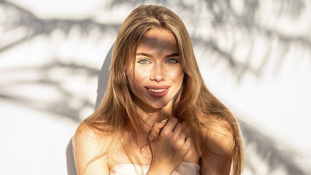 Beauty-Hacks und Make-up Tipps für den perfekten Sunkissed-Look mit Fake Freckles – hier findet ihr DIE Tutorials zum Nachmachen!
