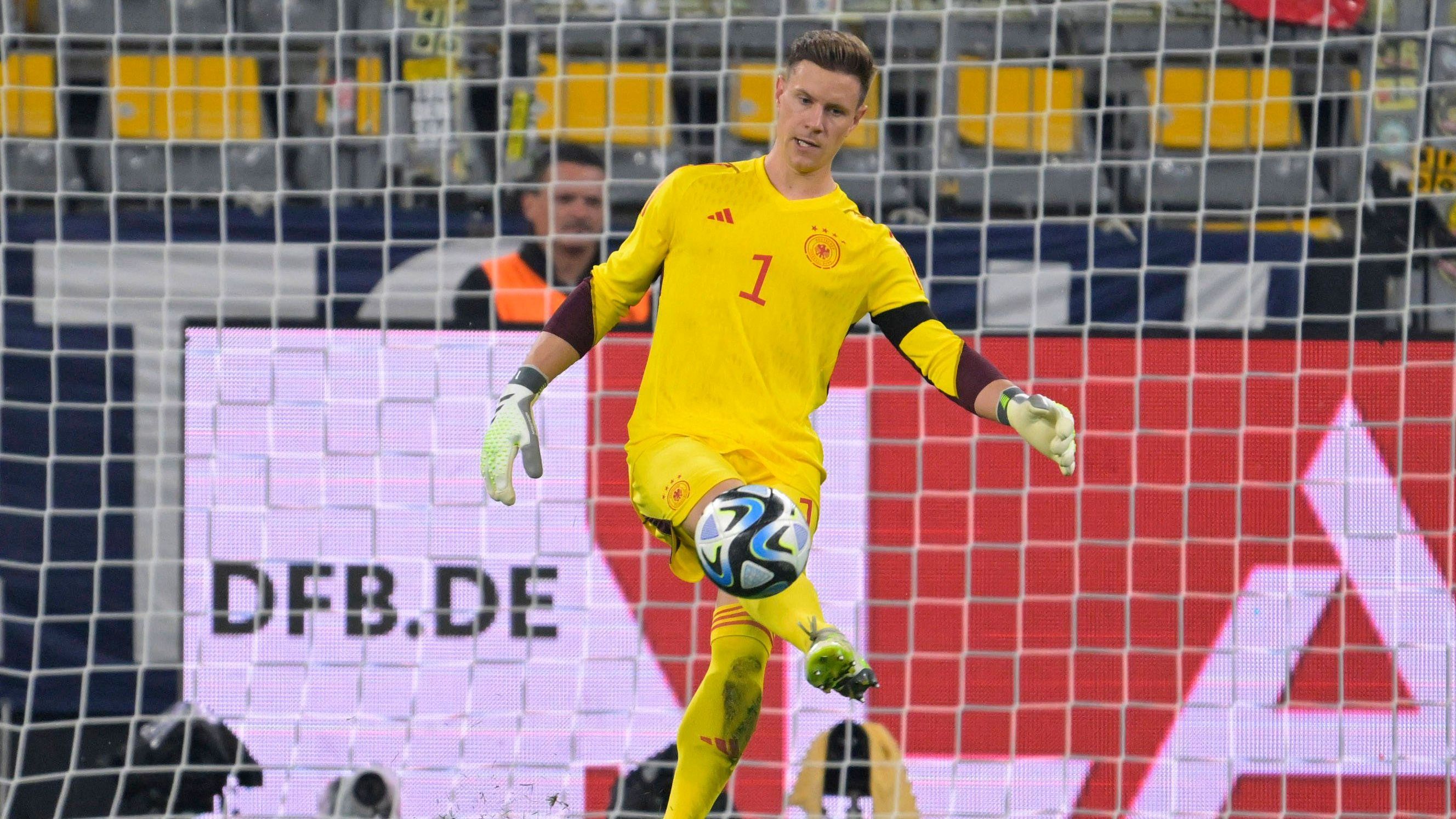 <strong>Marc-Andre ter Stegen</strong><br>Sicherer Rückhalt im Tor, der ein starkes Spiel zeigt. Verhindert zweimal gegen Tchouameni (Kopfball, 38., Flachschuss, 57.) sowie in der Schlussphase gegen Griezmann (82.) den Ausgleich. Beim 1:2 durch Griezmanns Foulelfmeter (89.) in der richtigen Ecke, aber chancenlos. <strong><em>ran</em>-Note: 2</strong>