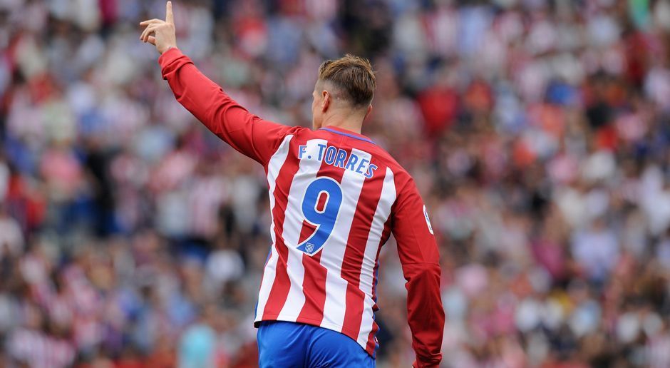 
                <strong>Sturm: Fernando Torres (Atletico Madrid)</strong><br>
                Sturm: Fernando Torres (Atletico Madrid). Und noch eine Sturmikone könnte theoretisch im Sommer ablösefrei gehen. Im Sommer 2016 holte Atletico Madrid "El Nino" endgültig vom AC Mailand zurück in die Heimat und stattete ihn mit einem Einjahresvertrag aus. Bislang ist es um die weitere Zukunft des inzwischen 33-Jährigen erstaunlich ruhig geblieben.
              