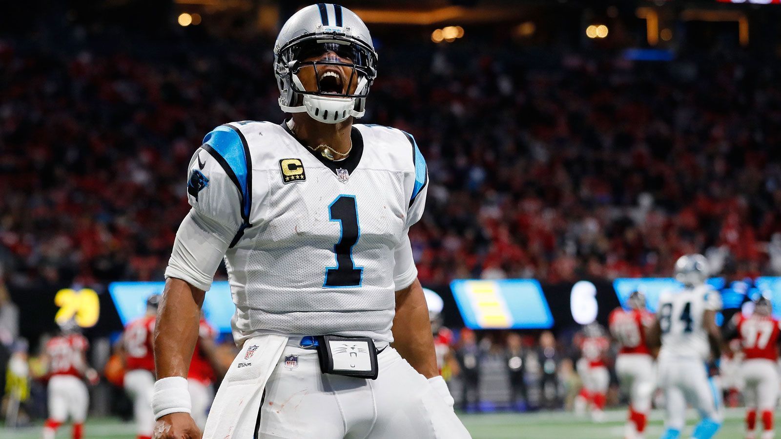 <strong>1. Pick: Carolina Panthers - Cam Newton (Quarterback, Auburn)</strong><br>
                Cam Newton kam als Gewinner der Heisman Trophy aus Auburn nach Carolina und etablierte sich sofort als Starter. Mit seiner Dynamik und Mobilität, die ihn auch im Laufspiel gefährlich machten, brachte er neue Quarterback-Attribute in die NFL. Seinen größten Erfolg feierte er mit der Super-Bowl-Teilnahme 2015, als er mit den Panthers gegen Denver unterlag.