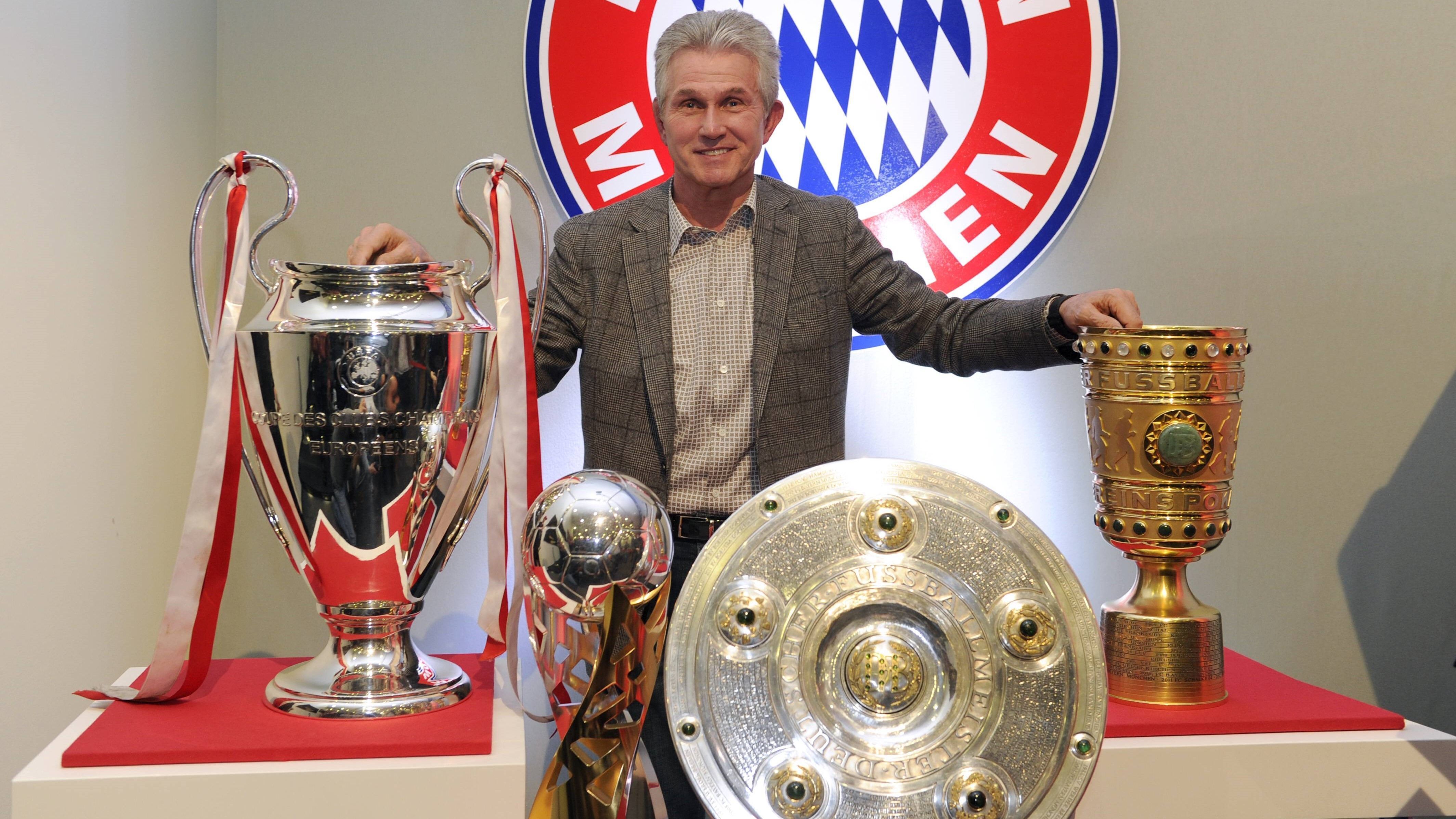 
                <strong>Saison 2012/2013 - Titel Nummer eins</strong><br>
                Don Jupp und seinen Bayern konnte es egal sein, denn sie holten als erste deutsche Mannschaft das Triple aus Meisterschaft, DFB-Pokal und Champions League. Schon vor dem Titelreigen war klar, dass es im Sommer zur Trennung kommen würde. Für Heynckes war es das perfekte, wenn auch keineswegs freiwillige Ende, denn er musste Platz machen, nachdem er den Grundstein für eine ungesehene Serie gelegt hatte.
              