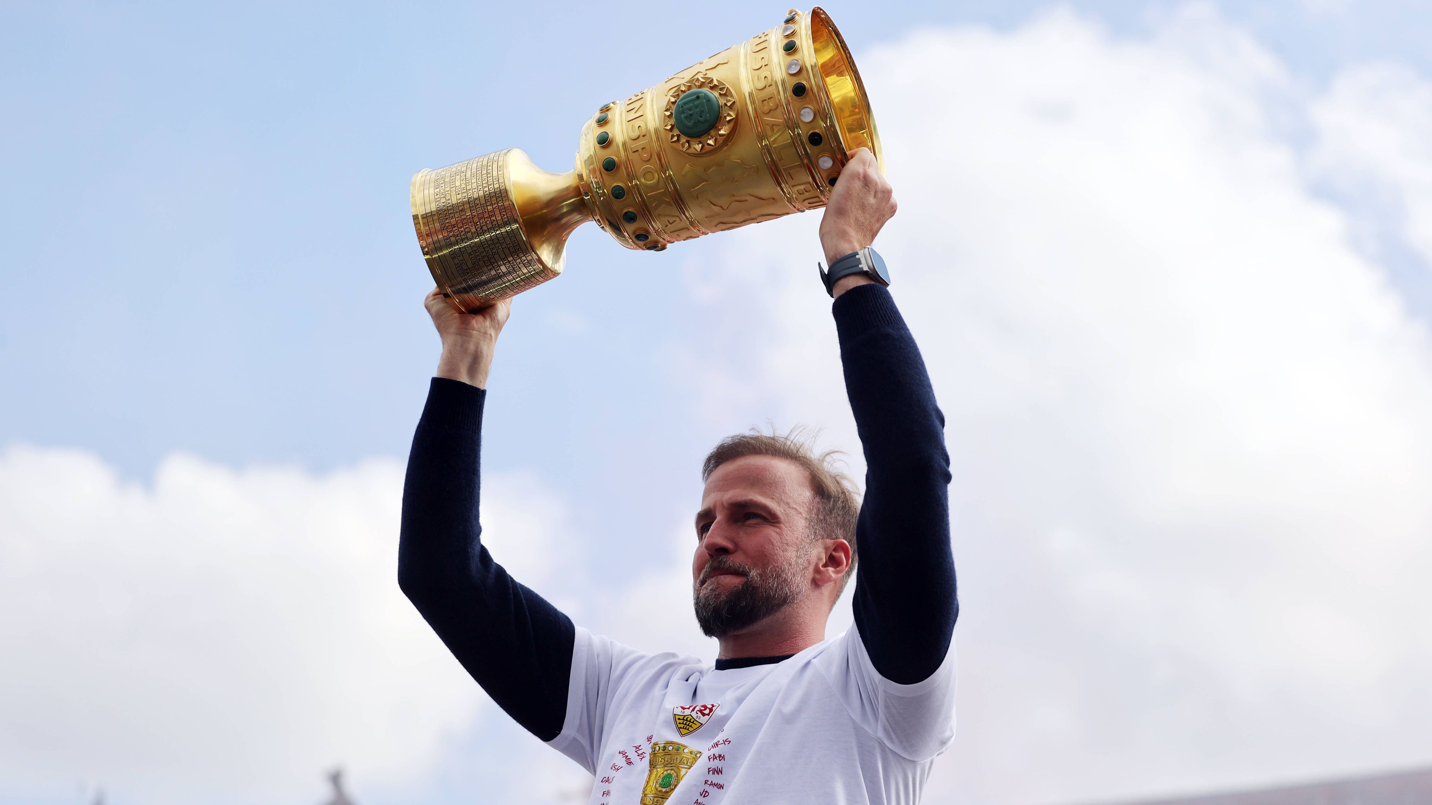 <strong>Platz 4: Sebastian Hoeneß</strong><br>Verein: VfB Stuttgart<br>Gehalt: 3,5 Millionen Euro