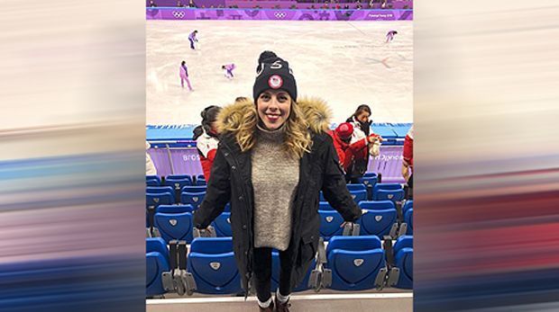 
                <strong>Ashley Wagner</strong><br>
                Die US-amerikanische Olympia-Delegation hat wohl die heißeste Ersatzkandidatin in Pyeongchang mit dabei: Ashley Wagner. Die Eiskunstläuferin hat es nicht direkt ins US-Team geschafft, obwohl die 26-Jährige vor vier Jahren in Sotschi im Teamwettbewerb noch Bronze gewinnen konnte. 
              