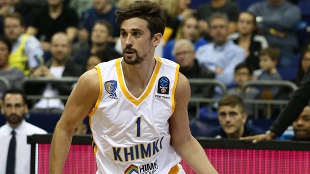 
                <strong>Alexey Shved (Khimki)</strong><br>
                Alexey Shved (Khimki): Der bestbezahlte Spieler Europas erzielte im laufenden Wettbewerb bislang durchschnittlich 19,67 Punkte pro Partie. Das sind im Schnitt sieben Zähler mehr als der beste Bayern-Spieler. Der Russe ist aber auch nicht fehlerfrei. Pro Spiel verzeichnete er 3,5 Turnover. Das ist der zweitschwächste Wert aller Spieler des Wettbewerbs.
              