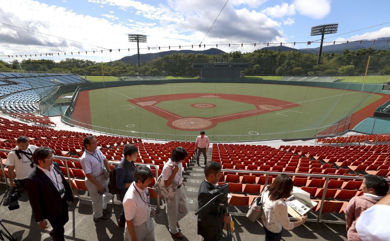 Die Olympischen Sommerspiele 2020 präsentiert Japan als die Spiele des Wiederaufbaus. In Fukushima-City gibt es ein neues Baseball-Stadion.