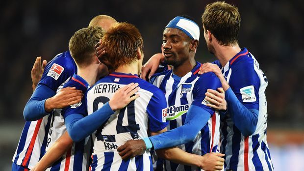 
                <strong>Hertha BSC</strong><br>
                Platz 11: Hertha BSC. Durchschnittsalter: 25,6 Jahre. Jüngster Spieler: Maximilian Mittelstädt (18 Jahre). Ältester Spieler: Vedad Ibisevic (31 Jahre)
              