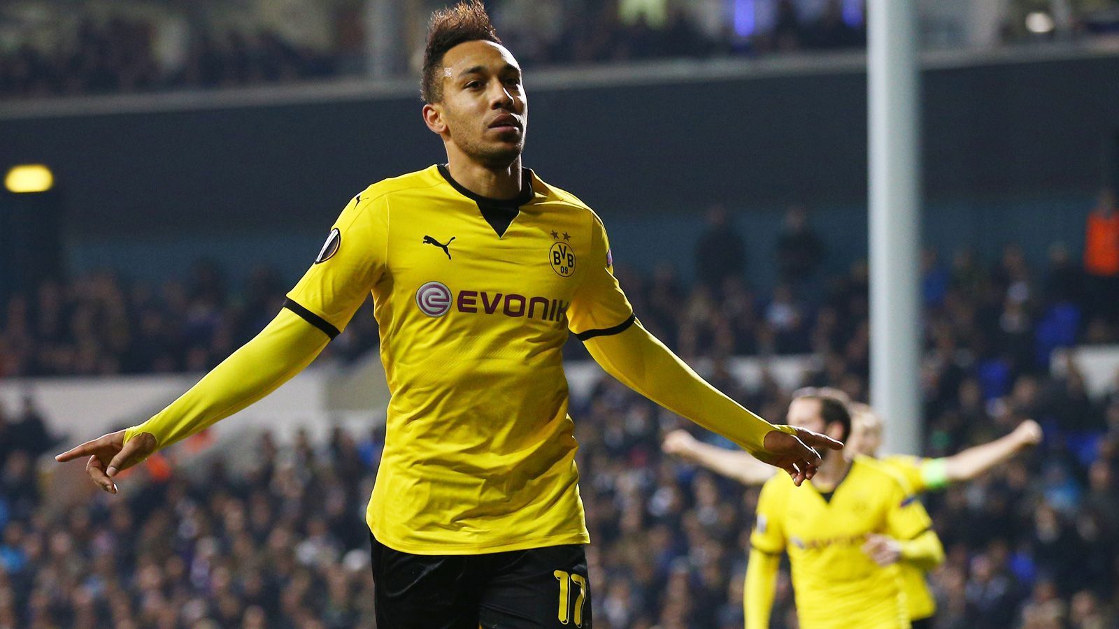 
                <strong>Platz 2: Pierre-Emerick Aubameyang (Borussia Dortmund)</strong><br>
                Tore: 31Saison: 2016/17
              