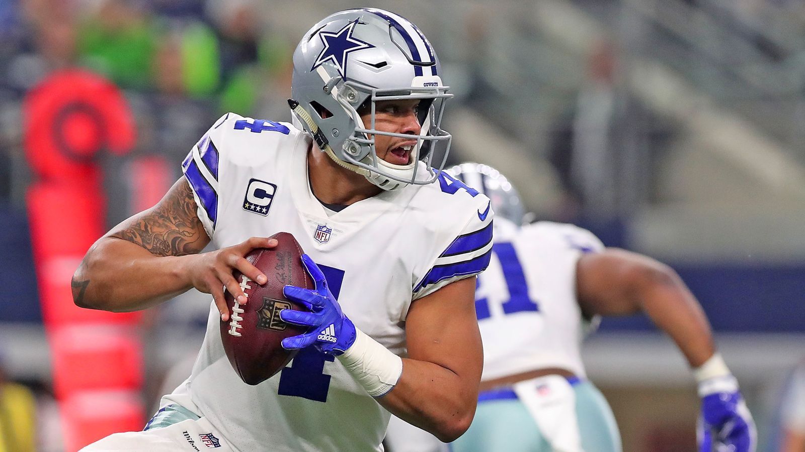 
                <strong>Dallas Cowboys mit 8 Siegen und 15 Niederlagen</strong><br>
                2022: 2-12021: 0-42019: 2-22018: 0-42017: 3-1 (Partie gegen Texans wurde abgesagt)2016: 1-3
              
