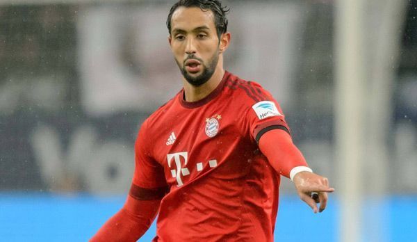 
                <strong>Medhi Benatia</strong><br>
                Medhi Benatia: Defensiv war er häufig nicht gefordert. Überließ den Spielaufbau ausschließlich Javi Martinez. Seine Pässe spielte er fast nur quer. Tauchte in Halbzeit zwei ein Mal offensiv auf. Wurde 20 Minuten vor Ende ausgewechselt. ran-Note: 4.
              