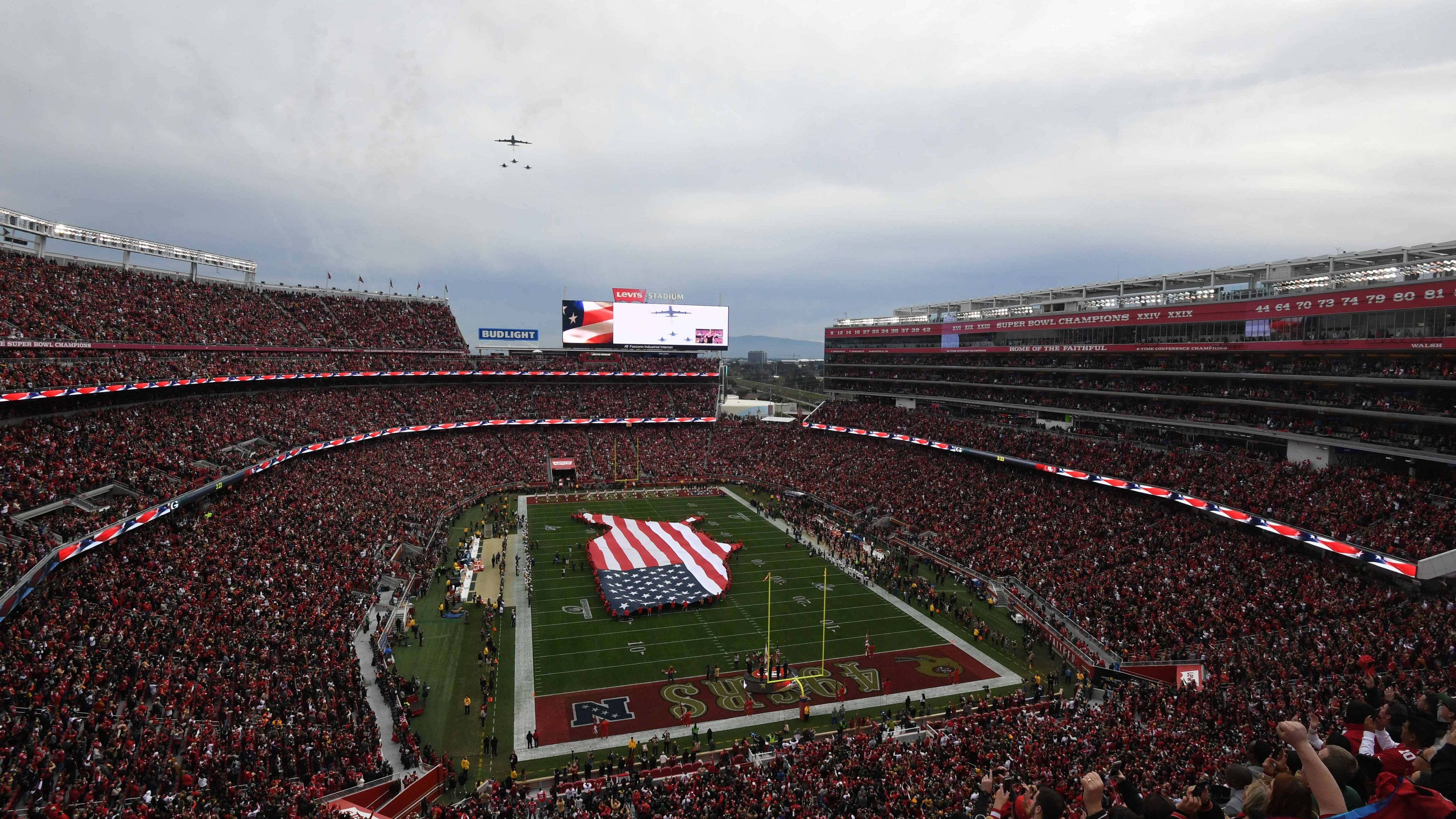 <strong>Stadionbesuch bei den San Francisco 49ers: 800,95 US-Dollar</strong> <br>Billigstes Ticket (vier Stück): 656,50 US-Dollar <br>Parkplatz: 90 US-Dollar <br>Bier (zwei Flaschen): 23 US-Dollar<br>Wasser (zwei Flaschen): 9,45 US-Dollar <br>Hot Dogs (vier Stück): 22 US-Dollar