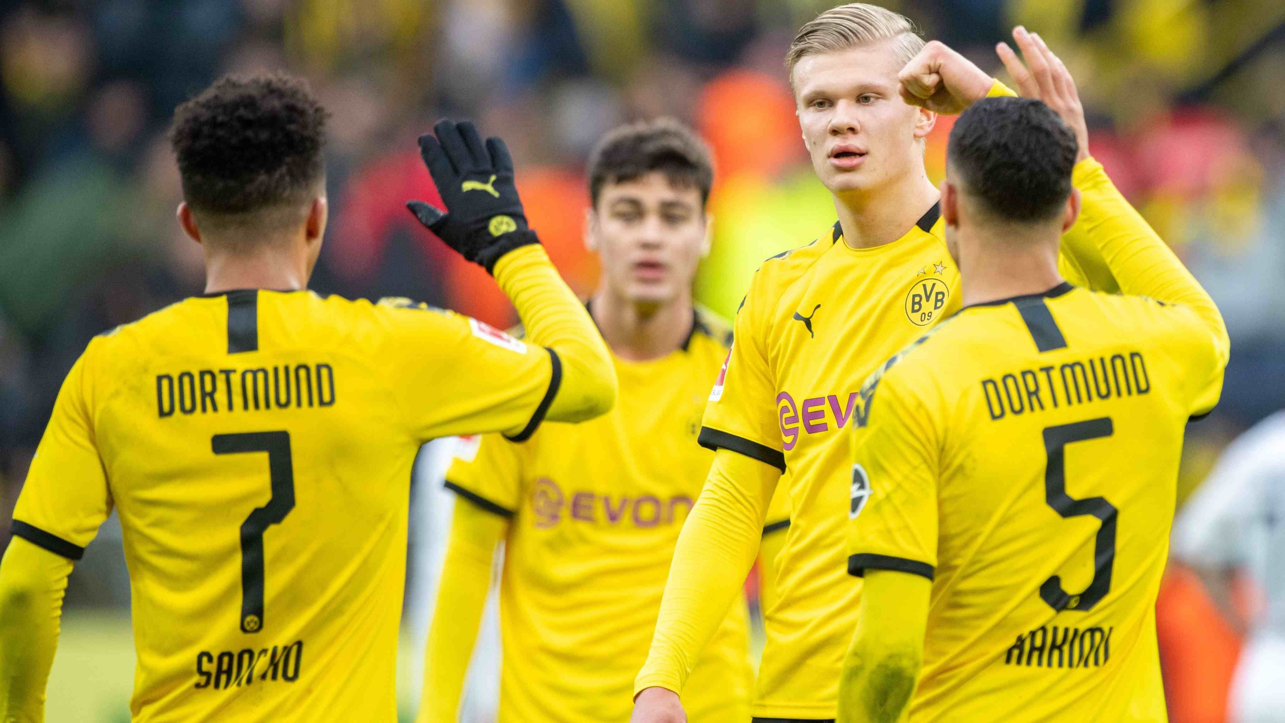 
                <strong>Platz 20: Borussia Dortmund </strong><br>
                Transferausgaben seit 2000: 829,03 Millionen Euro
              
