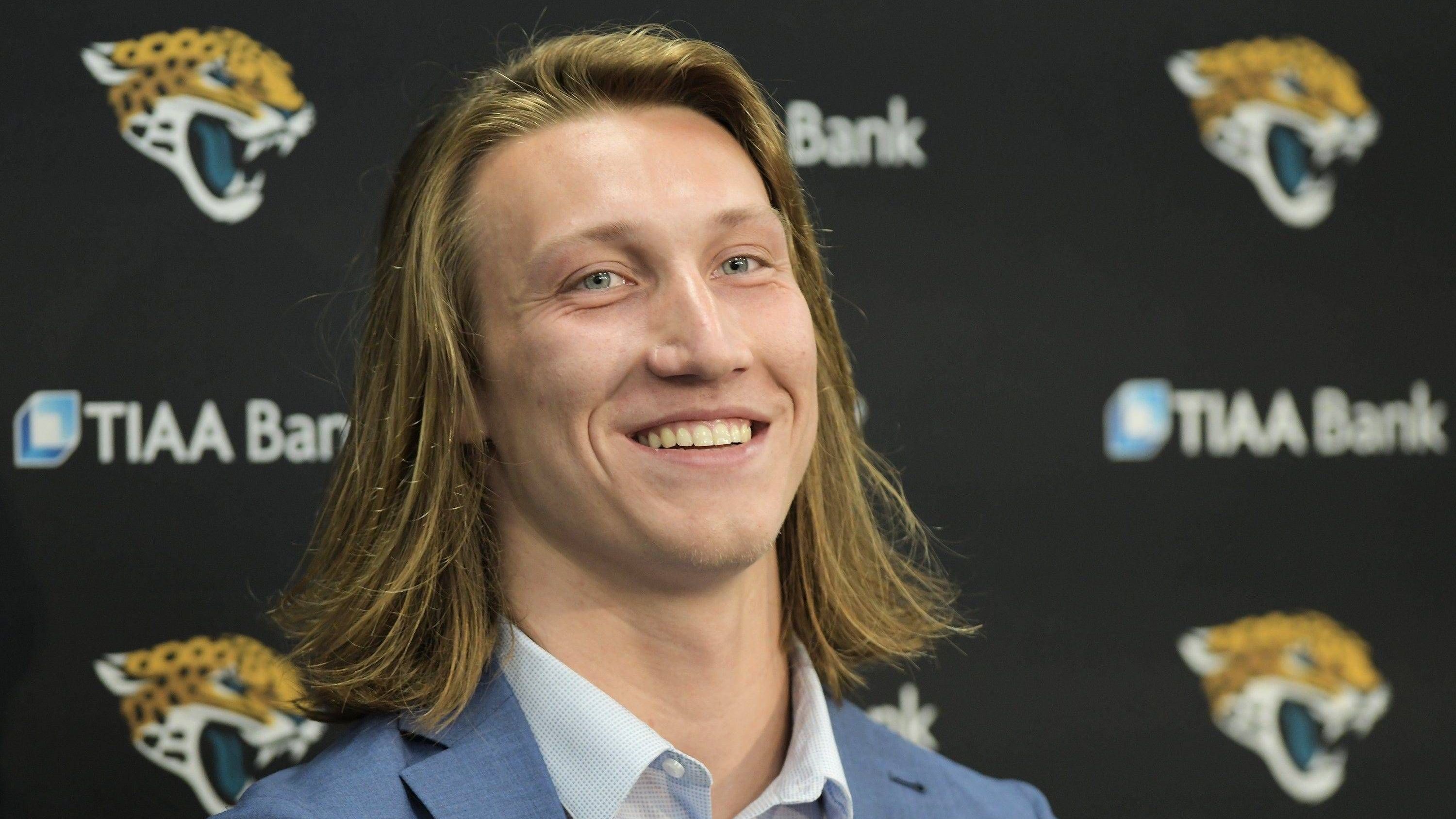 <strong>Trevor Lawrence - 2021</strong><br>Position: Quarterback<br>Draft-Team: Jacksonville Jaguars<br>Erfolge: Pro Bowl<br>Karriereende: noch aktiv