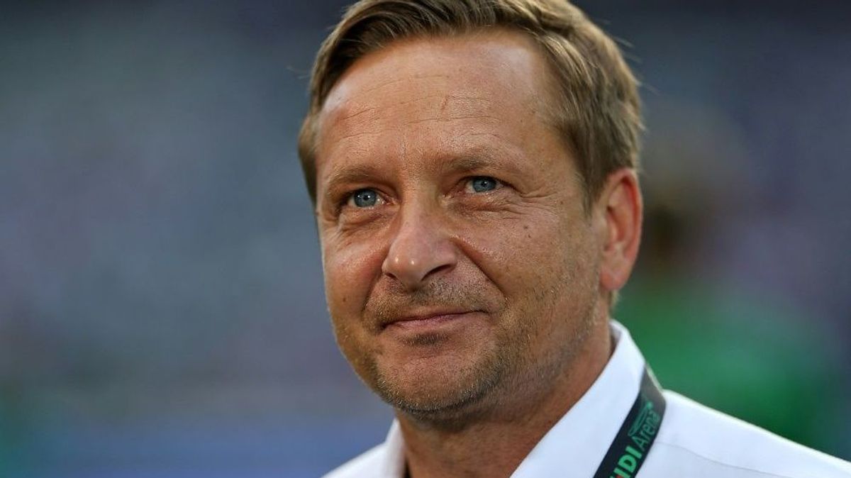 96-Manager Horst Heldt kriegt Jobgarantie ausgesprochen