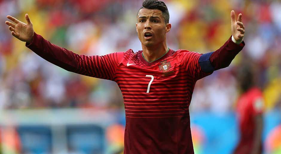 
                <strong>Cristiano Ronaldo</strong><br>
                Cristiano Ronaldo (Portugal): Der dreimalige Weltfußballer blieb im Nationalteam bislang ohne Titel. 2004 stand er als 19-Jähriger im portugiesischen Team, das das Endspiel gegen Otto Rehhagels Griechen erreichte. 2006 stand Ronaldo mit Portugal im WM-Halbfinale, wurde am Ende Vierter.
              