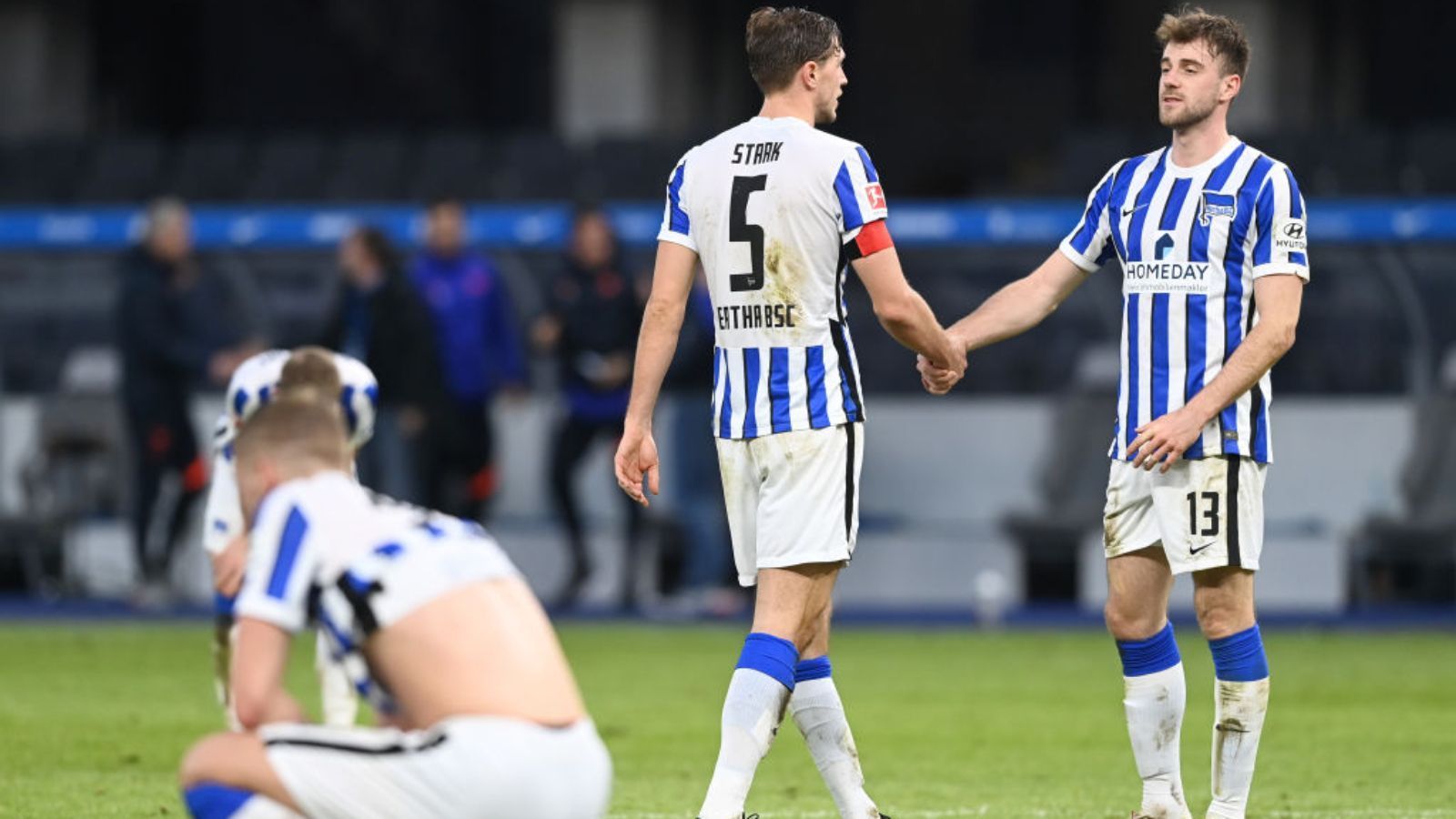 
                <strong>Hertha in Abstiegsangst: Die Horrorzahlen des Big City Clubs</strong><br>
                18 Punkte, ganze vier Siege, dafür 42 Gegentore und nur sieben Tore Vorsprung auf den Relegationsplatz: Das ist die aktuelle Bilanz von Hertha BSC, regelrechte Horrorzahlen für die "Alte Dame" (Stand: 27. Februar, 18 Uhr). ran.de nennt Ursachen und Gründe für die derzeitige Situation.
              