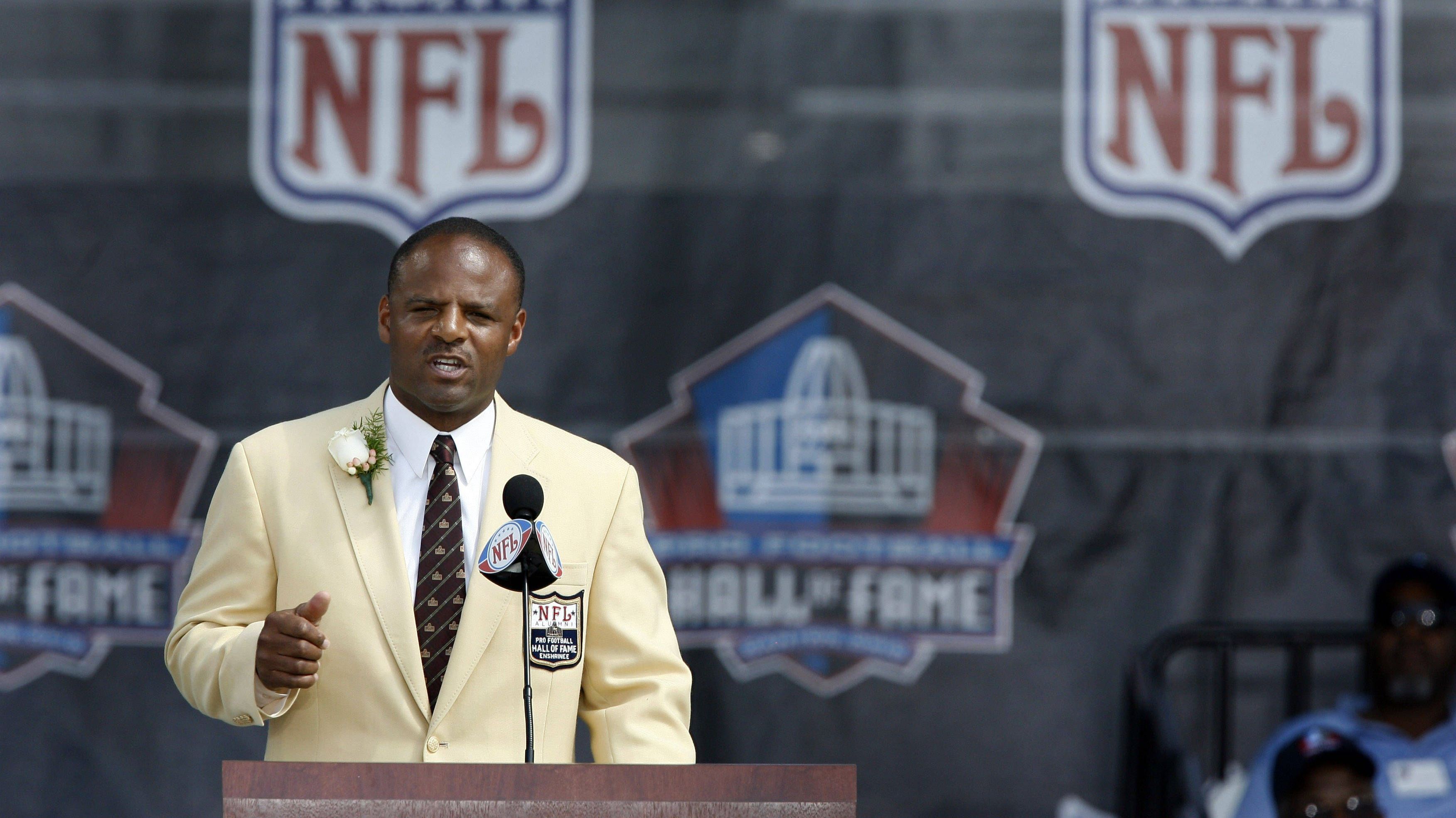 <strong>Warren Moon (Quarterback, 1978 - 2000, Oilers, Vikings, Seahawks, Chiefs)</strong><br>Noch ein starker Spielmacher ohne Ring. Ganze neunmal erreichte er den Pro Bowl, für eine Teilnahme am Super Bowl reichte es dennoch nicht. Immerhin wurde er 2006 als erster afro-amerikanischer Signal Caller Teil der Hall of Fame.