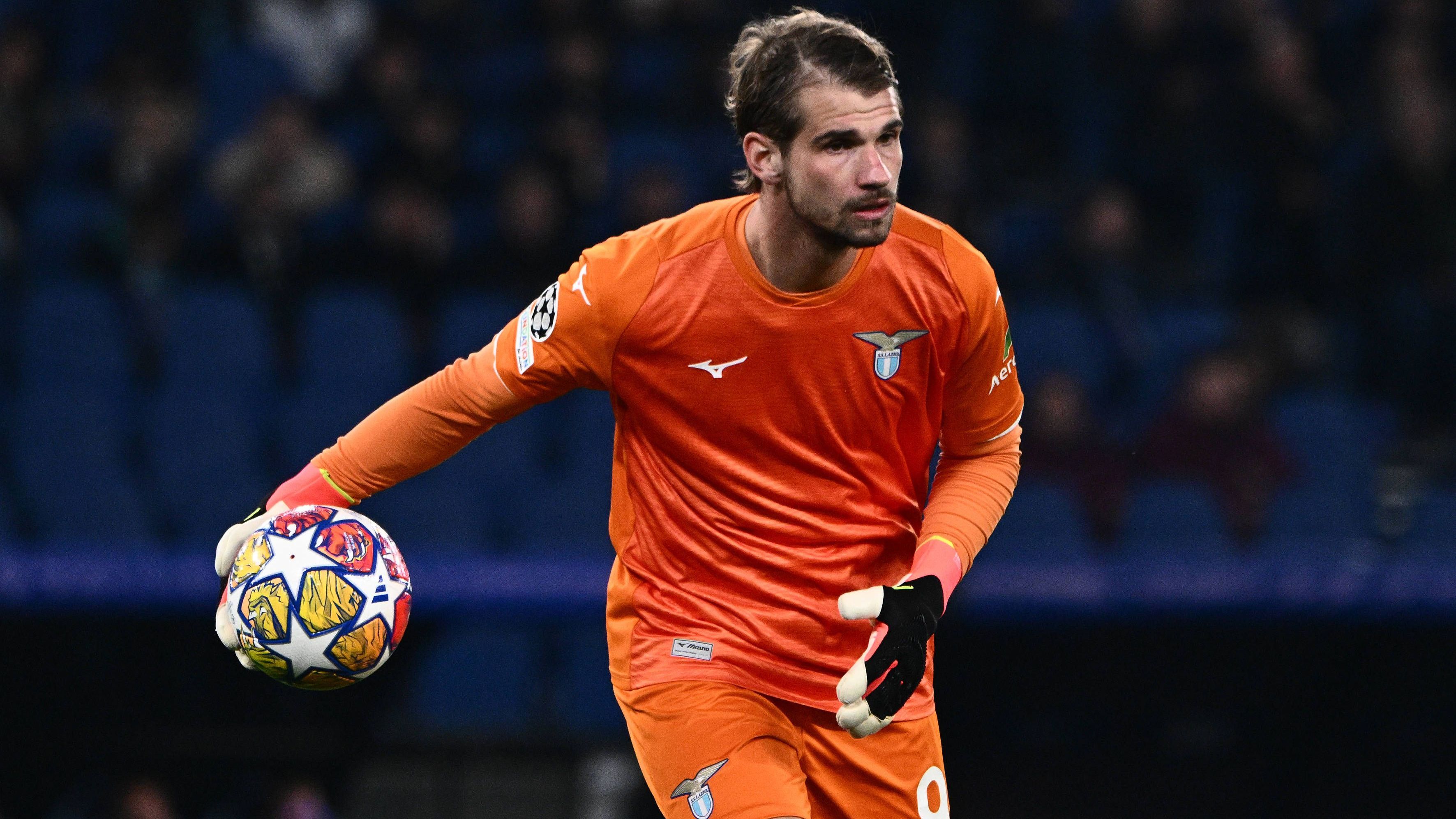 <strong>Ivan Provedel (Lazio Rom)</strong><br>Trotz der spielerischen Überlegenheit der Münchner muss Lazios Keeper kaum einmal eingreifen. Im ersten Durchgang kommt nicht ein Schuss der Bayern auf Provedels Tor. Ohne Witz: In der zweiten auch nicht.&nbsp;<strong><em>ran</em>-Note: 3</strong>