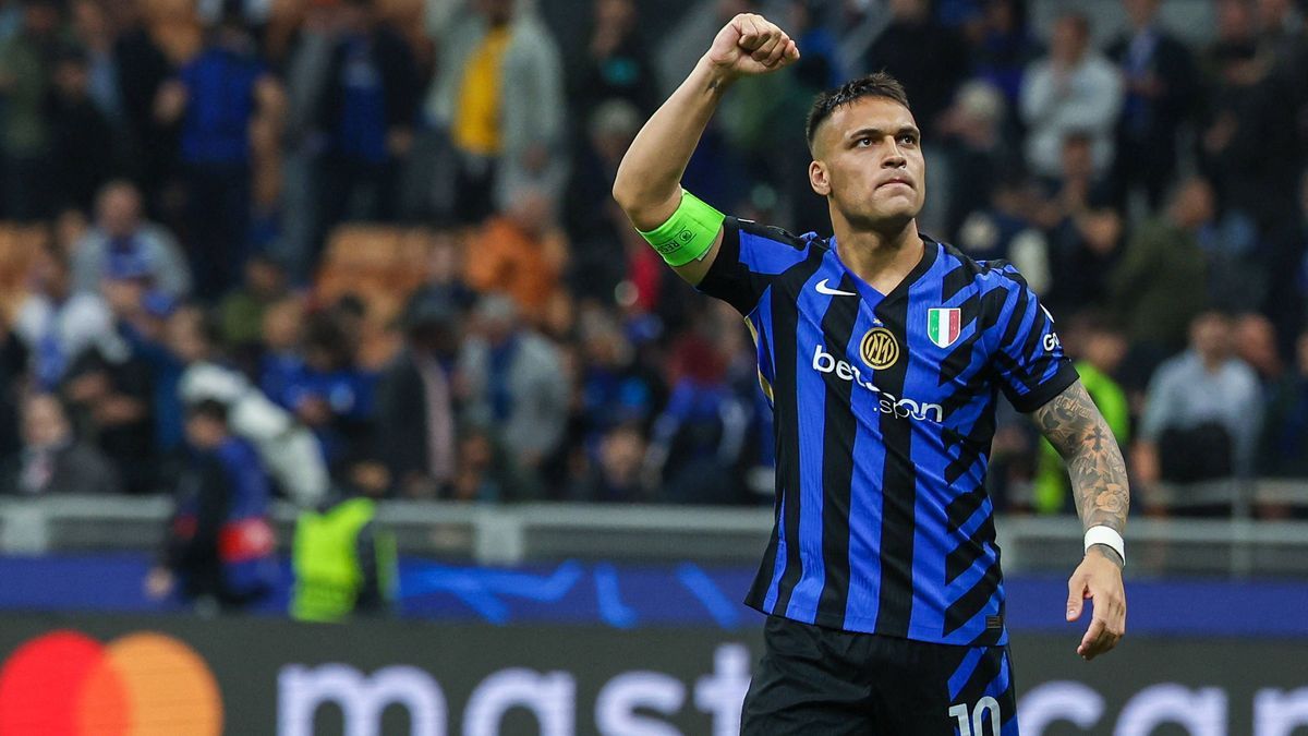 CALCIO - UEFA Champions League - Inter - FC Internazionale vs FC Barcelona, Barca Lautaro Martinez of FC Internazionale celebrates at the end of the match during UEFA Champions League 2024 25 Semi ...