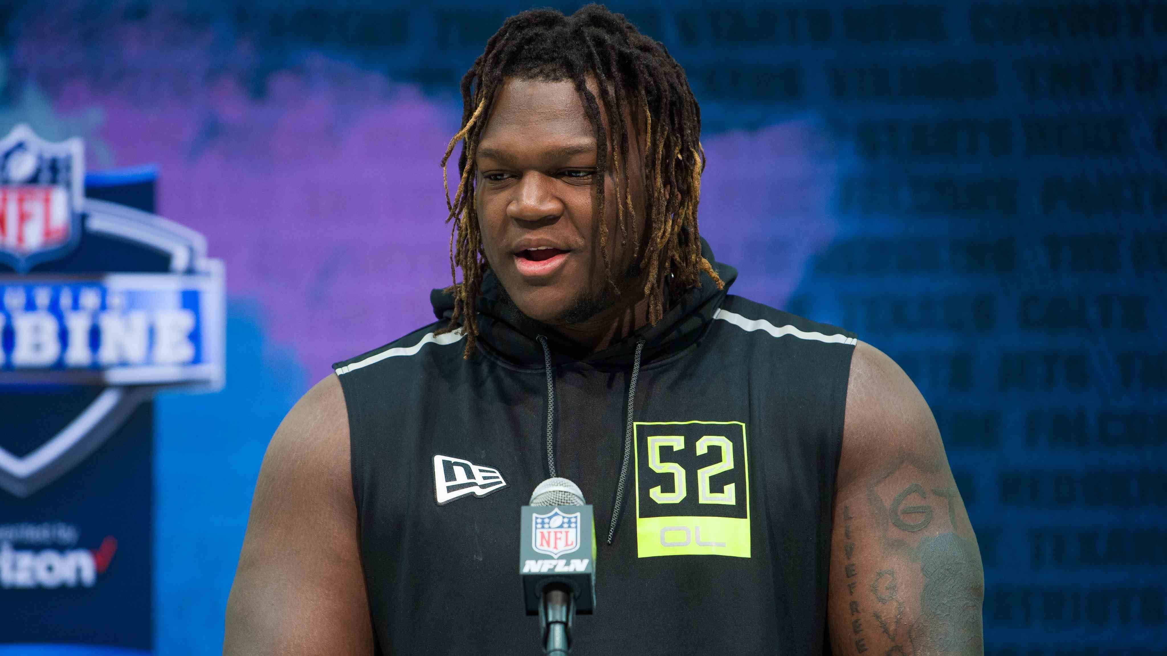 
                <strong>29. Pick - Isaiah Wilson (Tennessee Titans) </strong><br>
                 - Vertrag unterschrieben: Ja - Signing Bonus: 5.973.374 US-Dollar - Gesamtgehalt: 11.568.389 US-Dollar 
              