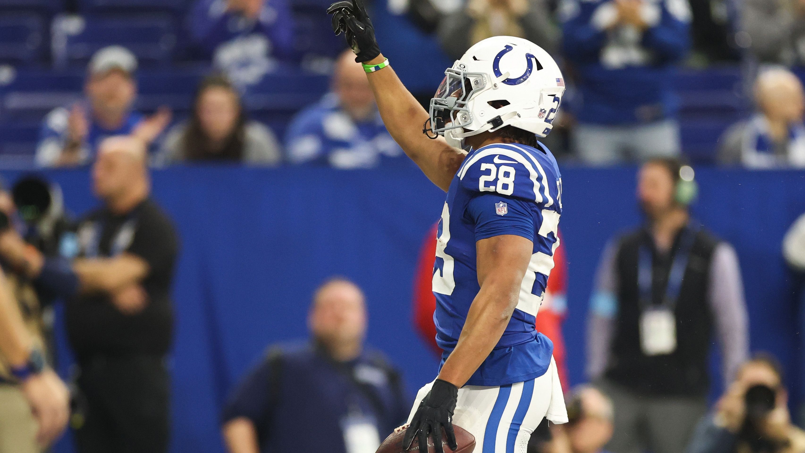 <strong>AFC South - Indianapolis Colts</strong><br><strong>Wide Receiver</strong>: Alec Pierce, Michael Pittman Jr., Josh Downs<br><strong>Offensive Line</strong>: Bernhard Raimann, Quenton Nelson, Tanor Bortolini, Matt Goncalves, Braden Smith<br><strong>Tight End</strong>: Tyler Warren<br><strong>Quarterback</strong>: Anthony Richardson Sr.<br><strong>Running Back</strong>: Jonathan Taylor<br><strong>Fullback</strong>: /
