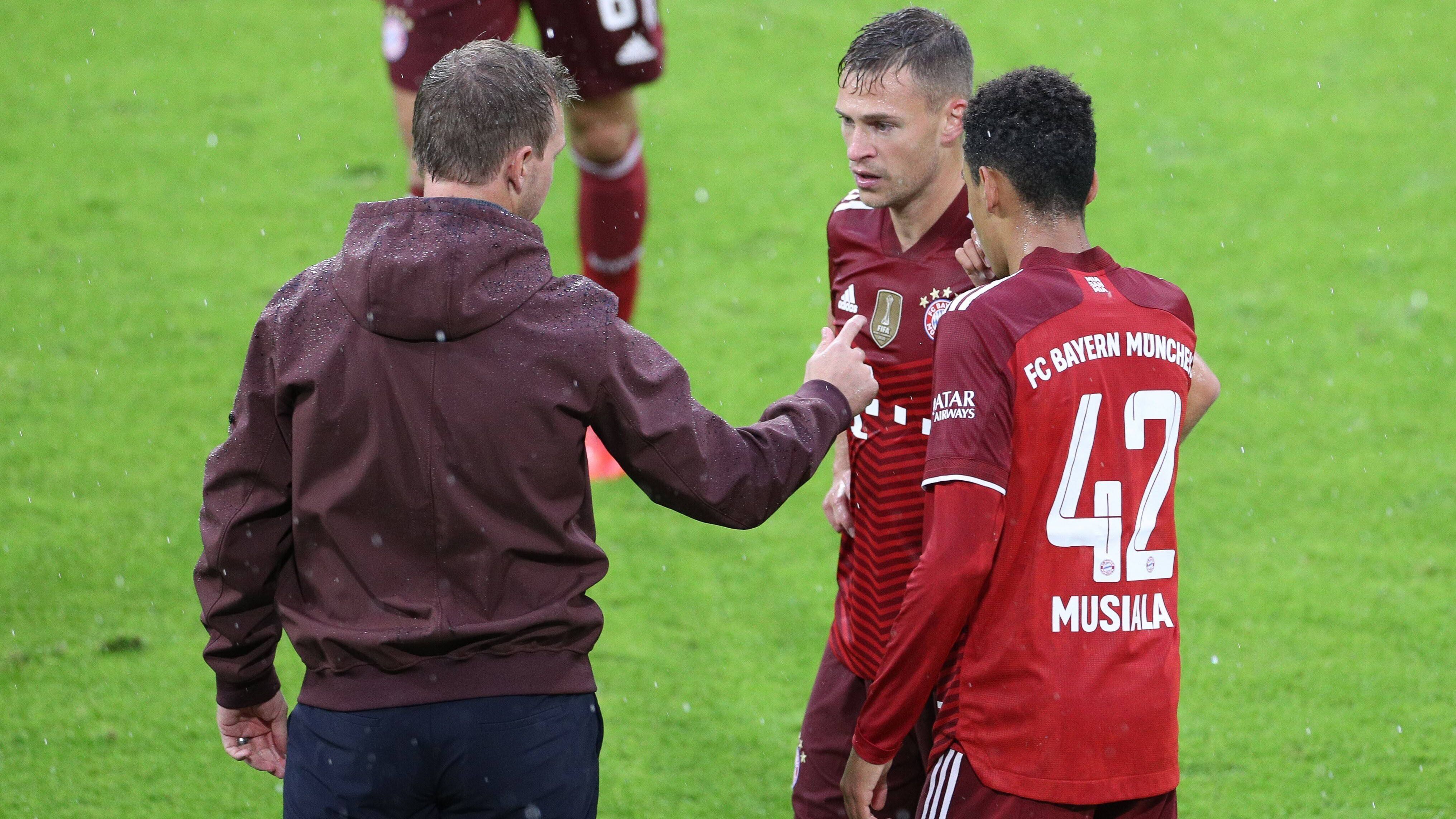 
                <strong>Spielfreudig, zweikampfstark und torgefährlich - Jamal Musiala gegen Hertha BSC</strong><br>
                Nominell beginnt der 18 Jahre alte Musiala das Spiel auf dem linken Flügel, orientiert sich aber vermehrt ins Zentrum, um so Außenverteidiger Alphonso Davies die Seite zu öffnen. Eine Taktik, die frühzeitig zum Erfolg führt ...
              